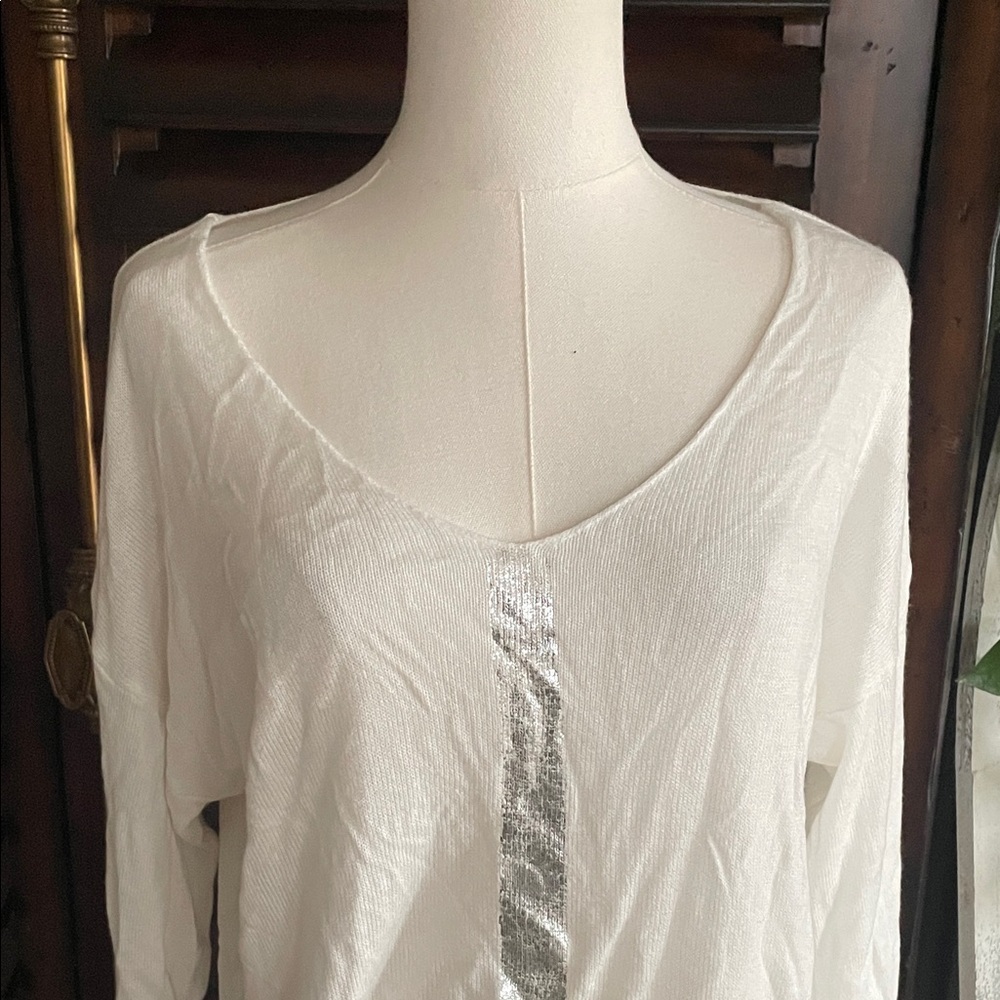 VENTI 6 Summer Spring Light Sweater White Top with Silver Accent Fits Medium - Picture 2 of 10